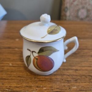 Royal Worcester Evesham Gold Pot De Creme